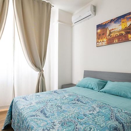 Studio 24 - Holiday & Business Apartment Bolonya Dış mekan fotoğraf