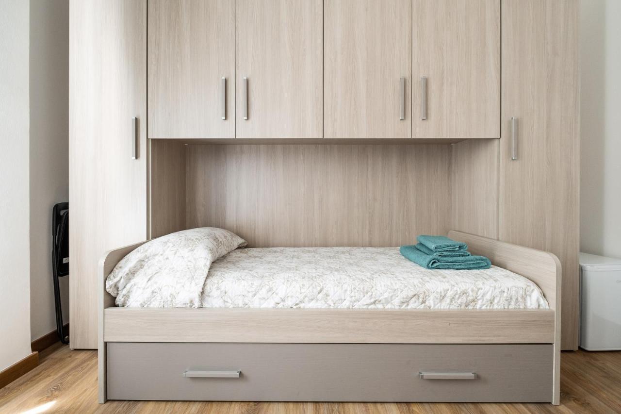 Studio 24 - Holiday & Business Apartment Bolonya Dış mekan fotoğraf